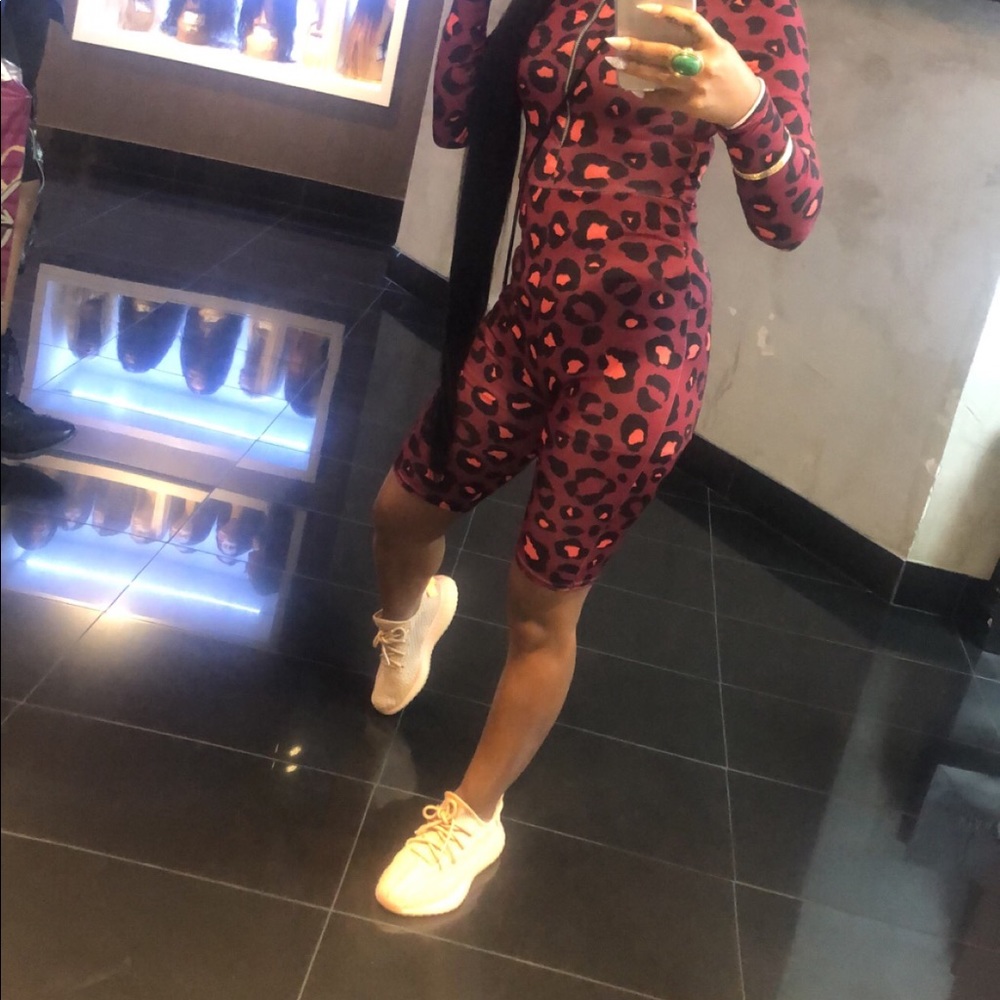 Leopard Unitard - Picture 2 of 2